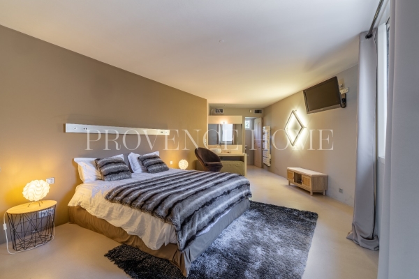 Maison de luxe à vendre à Apt, 970 000 €, Photo 7