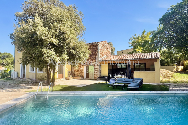 Maison de luxe à vendre à Le Tignet, 630 000 €, Photo 1