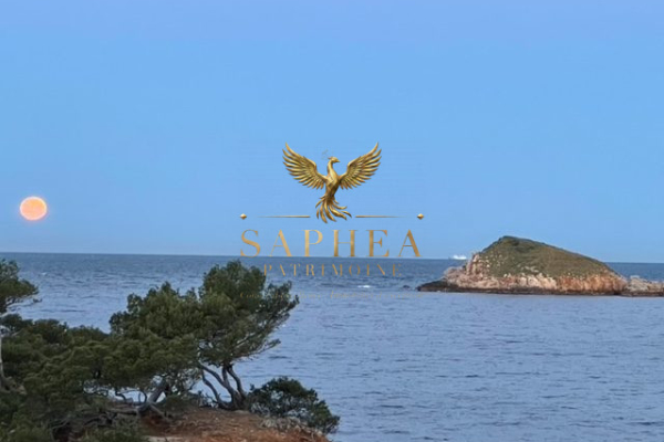 Maison de luxe à vendre à Bandol, 2 100 000 €, Photo 1