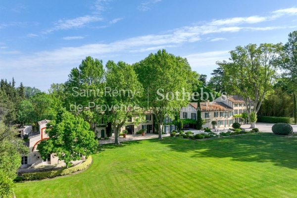 Luxury House for sale in Saint-Rémy-de-Provence, 8 900 000 €, Photo 1