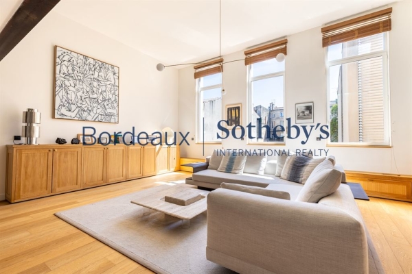 Luxury Apartment for sale in Bordeaux, 790 000 €, Photo 1