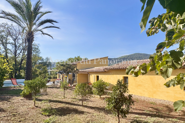 Maison de luxe à vendre à Le Tignet, 551 250 €, Photo 3