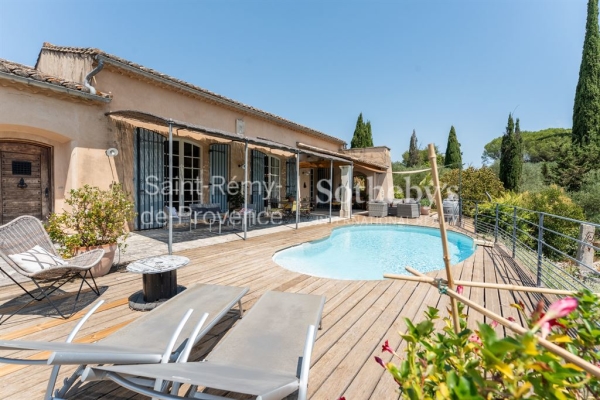 Maison de luxe à vendre à Saint-Rémy-de-Provence, 1 350 000 €, Photo 3