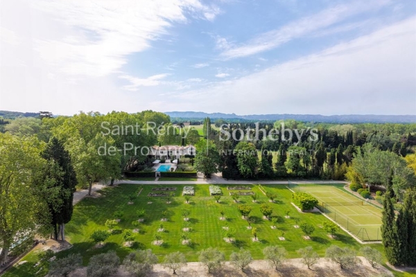 Maison de luxe à vendre à Saint-Rémy-de-Provence, 8 900 000 €, Photo 4