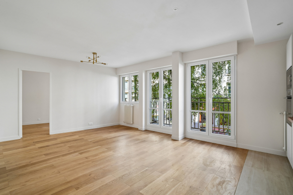 Luxury Apartment for sale in Paris 15ème, 740 000 €, Photo 4