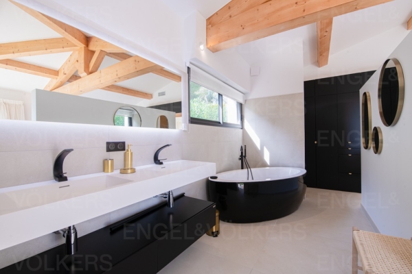 Maison de luxe à vendre à Cavalaire-sur-Mer, 3 800 000 €, Photo 6