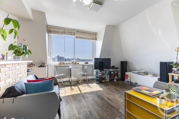 Appartement de luxe à vendre à Paris 11ème, 653 000 €, Photo 1