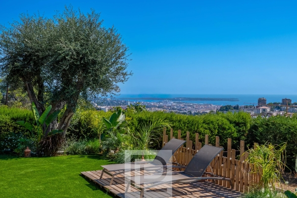 Maison de luxe à vendre à Mougins, 1 950 000 €, Photo 2