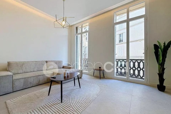 Luxury Apartment for sale in Cannes, 1 640 000 €, Photo 2