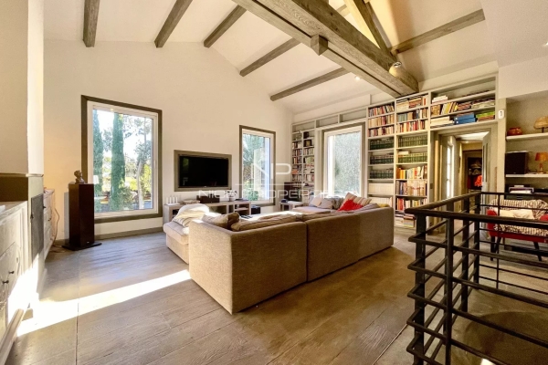 Maison de luxe à vendre à Sainte-Maxime, 1 860 000 €, Photo 2