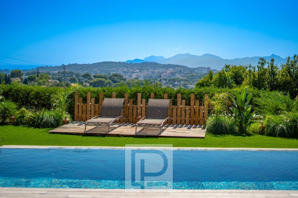 Maison de luxe à vendre à Mougins, 1 950 000 €, Photo 3