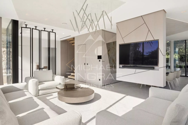 Luxury House for sale in Antibes, 9 500 000 €, Photo 4