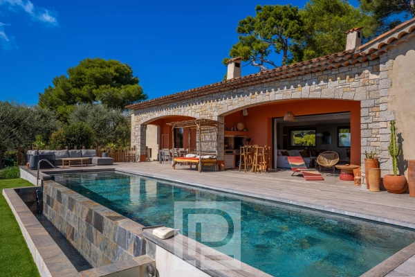 Maison de luxe à vendre à Mougins, 1 950 000 €, Photo 4