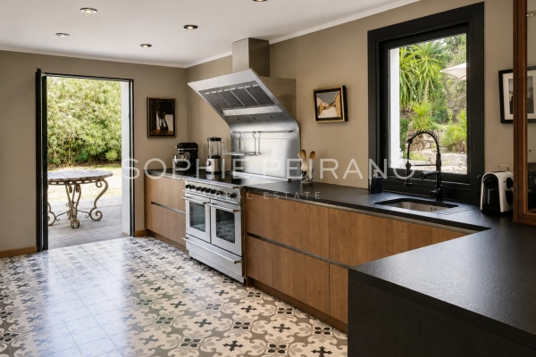 Maison de luxe à vendre à Cannes, 2 350 000 €, Photo 6