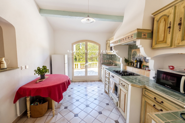 Luxury House for sale in Les Issambres, 1 590 000 €, Photo 7