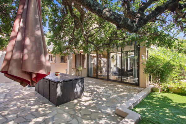 Luxury House for sale in Gassin, 987 000 €, Photo 1