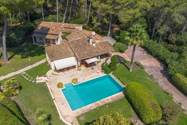 Maison de luxe à vendre à Mougins, 2 438 000 €, Photo 1
