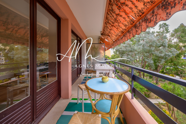 Appartement de luxe à vendre à Cavalaire-sur-Mer, 519 000 €, Photo 2