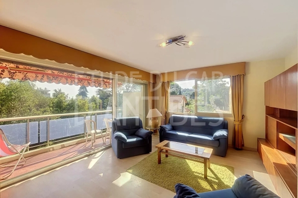 Luxury Apartment for sale in Antibes, 545 000 €, Photo 2