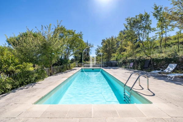Maison de luxe à vendre à Saignon, 990 000 €, Photo 3