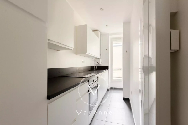 Appartement de luxe à vendre à Paris 16ème, 449 000 €, Photo 3