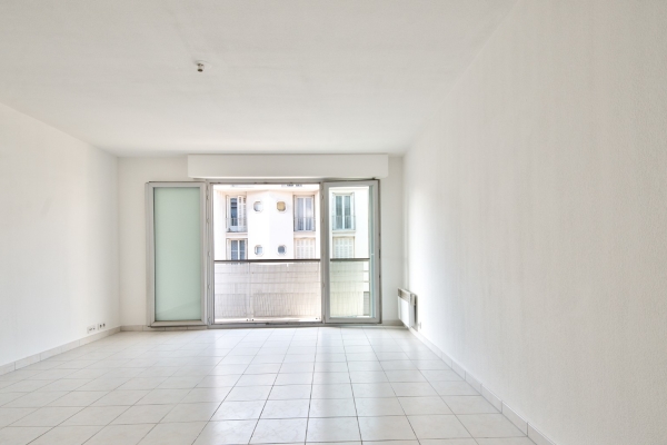 Luxury Apartment for sale in Antibes, 349 000 €, Photo 2
