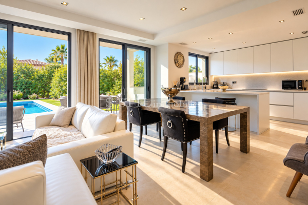 Maison de luxe à vendre à Sainte-Maxime, 1 490 000 €, Photo 4