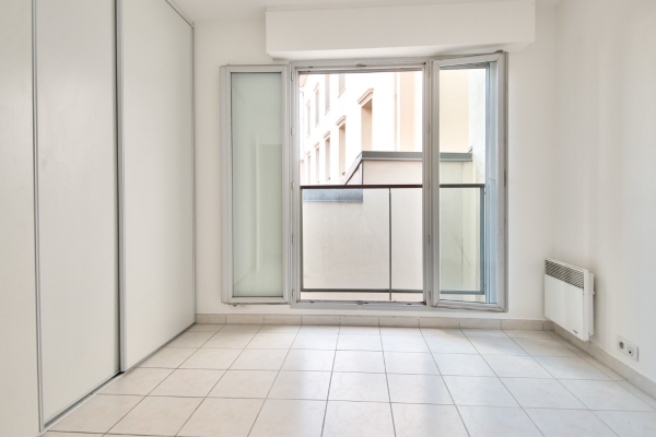 Luxury Apartment for sale in Antibes, 349 000 €, Photo 6
