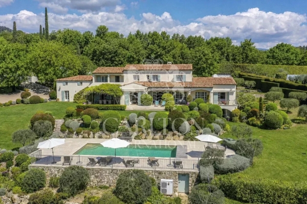 Luxury House for sale in Châteauneuf-Grasse, 4 200 000 €, Photo 1