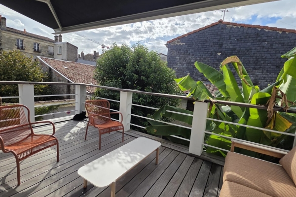 Maison de luxe à vendre à Bordeaux, 627 000 €, Photo 1