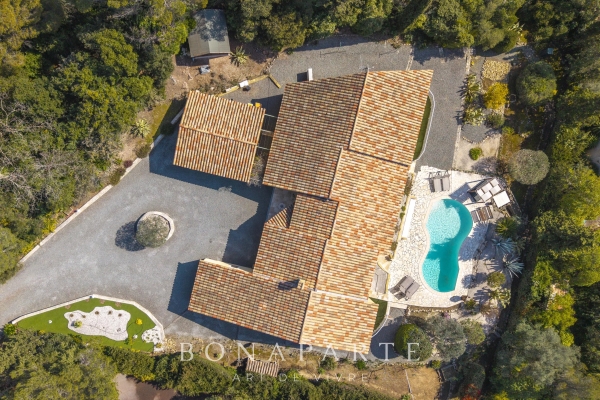 Luxury House for sale in Saint-Raphaël, 995 000 €, Photo 1