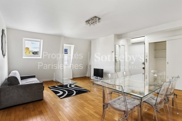 Appartement de luxe à louer à Paris 8ème, 3 600 €, Photo 2