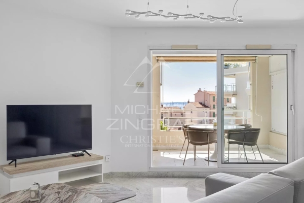 Luxury Apartment for sale in Vallauris, 479 000 €, Photo 2
