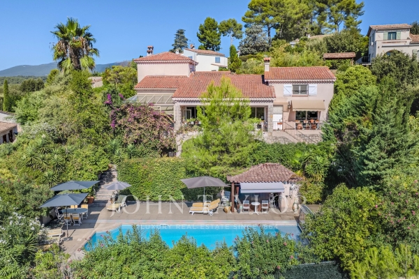 Luxury House for sale in Roquefort-les-Pins, 1 395 000 €, Photo 2