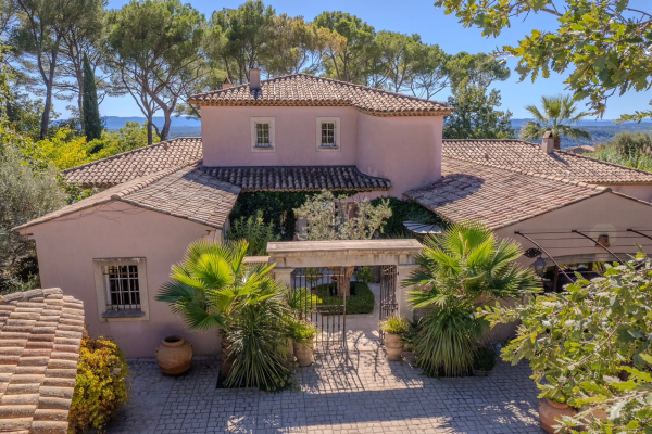 Maison de luxe à vendre à Draguignan, 1 980 000 €, Photo 3