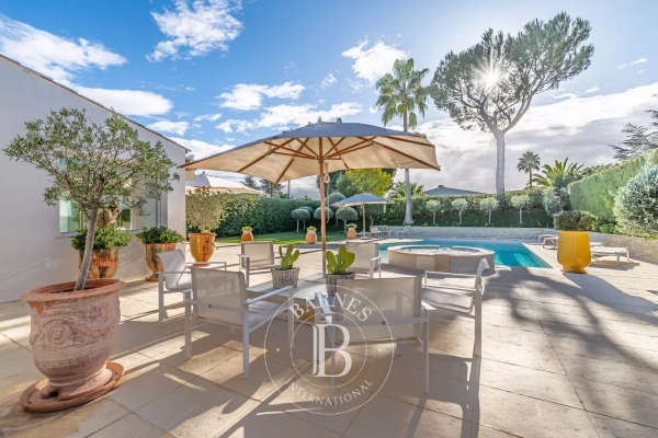 Luxury House for sale in Villeneuve-Loubet, 1 990 000 €, Photo 5