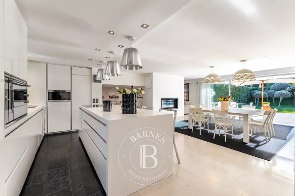 Luxury House for sale in Villeneuve-Loubet, 1 990 000 €, Photo 6