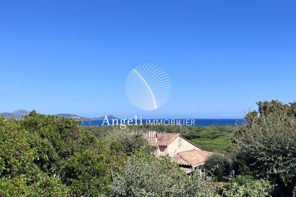 Maison de luxe à vendre à Saint-Aygulf, 785 000 €, Photo 2
