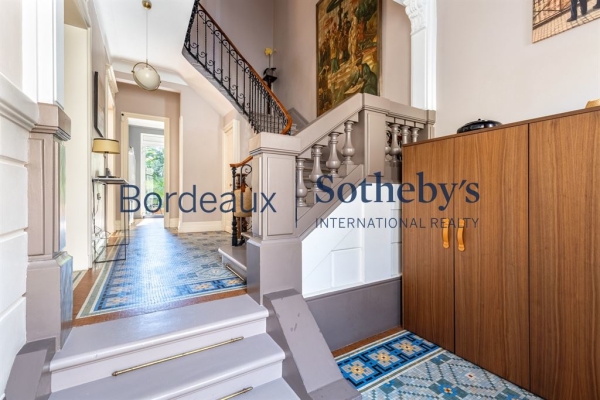 Luxury House for sale in Bordeaux, 1 650 000 €, Photo 2