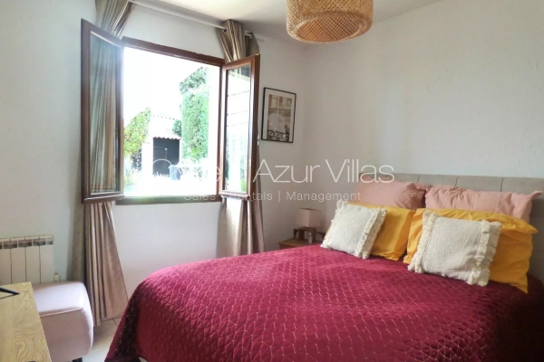 Maison de luxe à vendre à Antibes, 550 000 €, Photo 3
