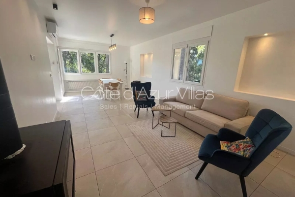 Maison de luxe à louer à Roquefort-les-Pins, 3 900 €, Photo 4