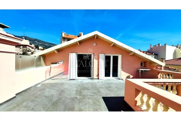 Appartement de luxe à vendre à Menton, 595 000 €, Photo 1