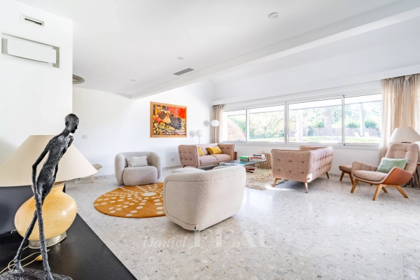 Maison de luxe à louer à Les Loges-en-Josas, 6 800 €, Photo 2