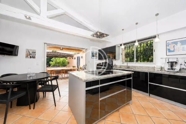 Maison de luxe à vendre à Mougins, 3 190 000 €, Photo 6