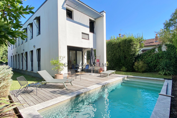 Maison de luxe à vendre à Bordeaux, 976 000 €, Photo 1
