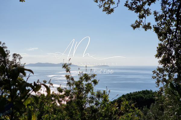 Luxury House for sale in Rayol Canadel sur Mer, 2 390 000 €, Photo 1