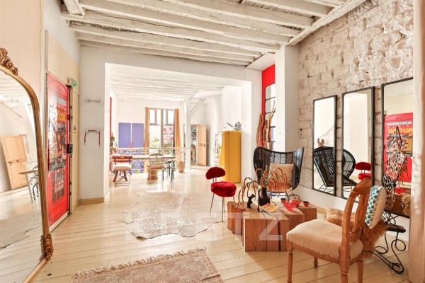 Luxury Apartment for sale in Paris 10ème, 1 300 000 €, Photo 1