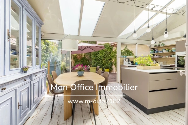 Luxury Apartment for sale in Aix-en-Provence, 958 000 €, Photo 2