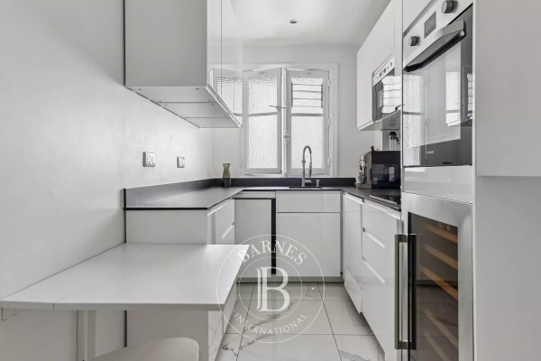 Appartement de luxe à vendre à Paris 7ème, 1 230 000 €, Photo 2