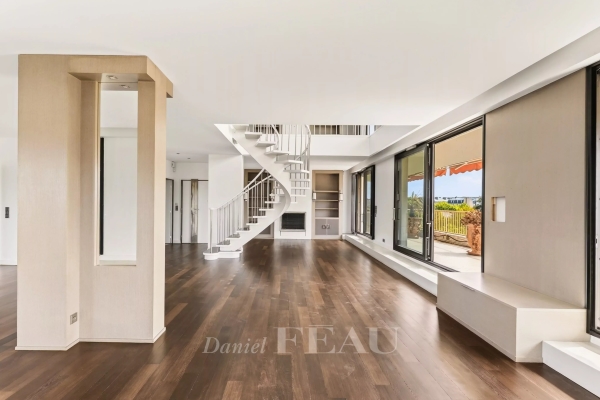 Appartement de luxe à louer à Neuilly-sur-Seine, 11 000 €, Photo 2